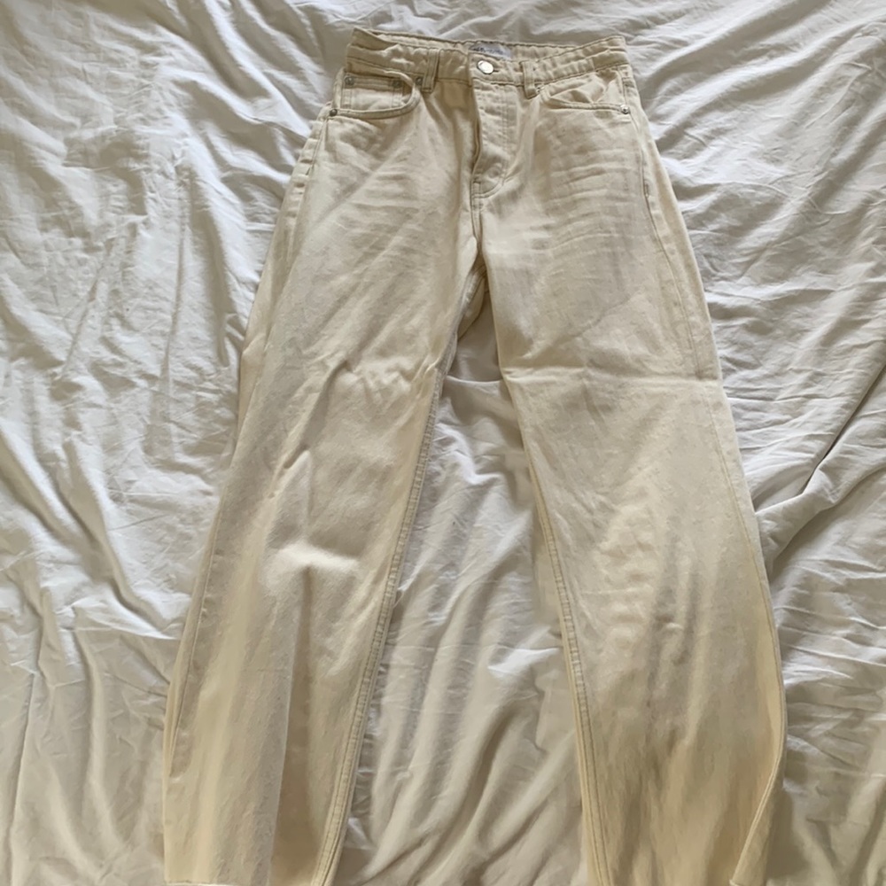 Zara Creme Colored Mom Jeans